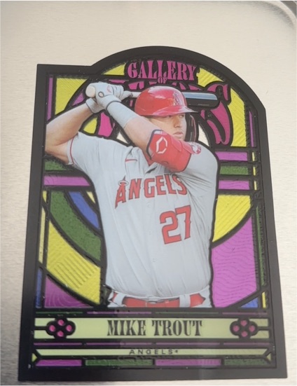 2021 Topps Gallery of Heroes #GOH-8 Mike Trout — front