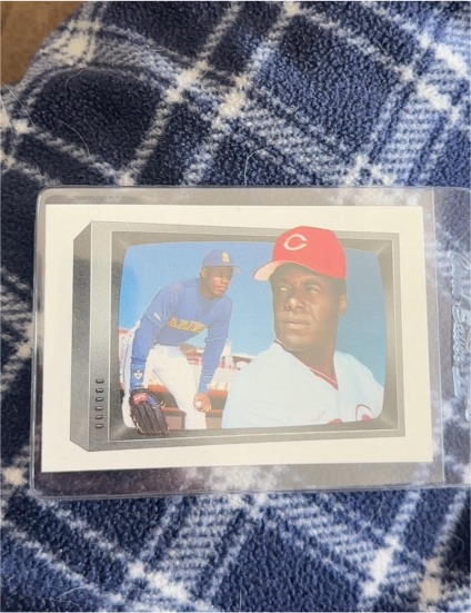 1989 Bowman #259 Ken Griffey Jr. & Ken Griffey Sr. — front