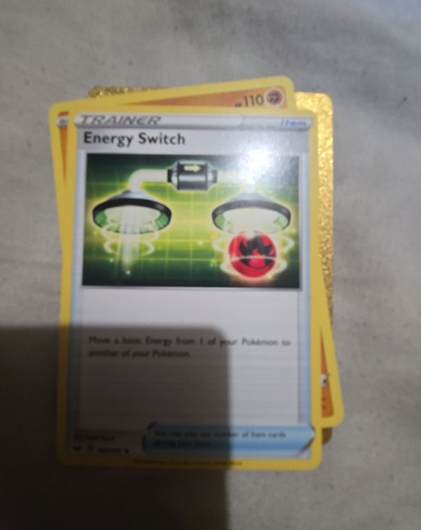 2023 Pokémon TCG Crown Zenith #129 Energy Switch — front