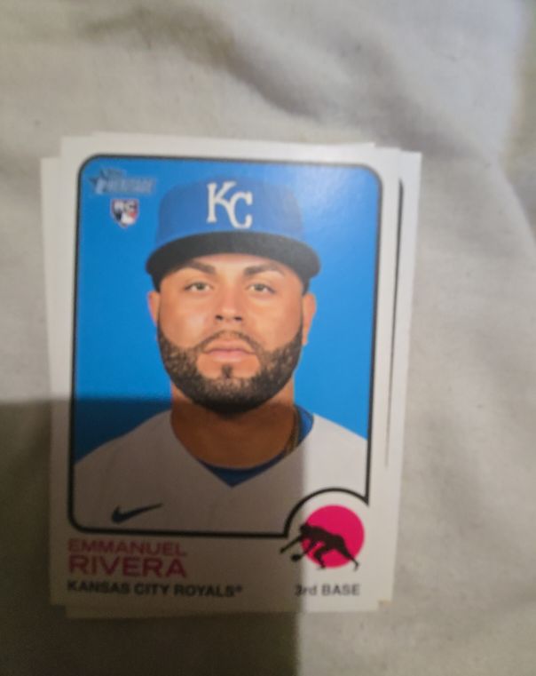 2022 Topps Heritage #192 Emmanuel Rivera — front