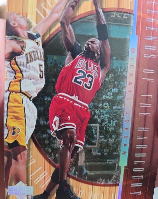 1999 Upper Deck Legends of the Hardcourt #L1 Michael Jordan — front