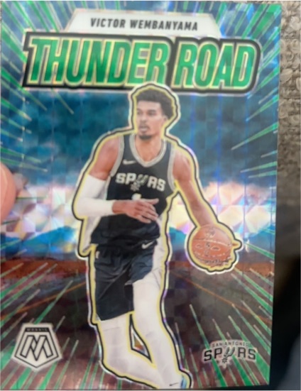 2024-25 Panini Mosaic #8 Victor Wembanyama Thunder Road — front