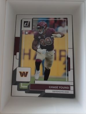 2022 Panini Donruss #183 Chase Young — front