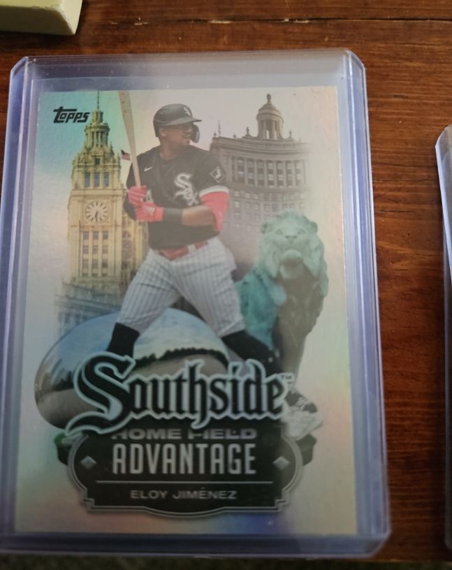 2023 Topps Series 2 Home Field Advantage #HA-17 Eloy Jimenez — front