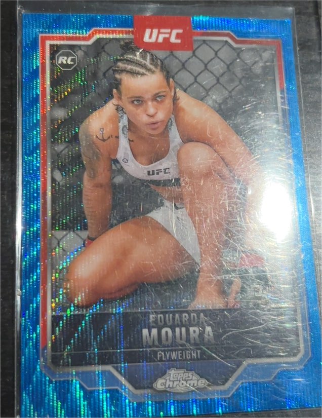 2025 Topps Chrome UFC #24 Eduarda Moura — front