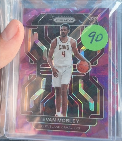 2021-22 Panini Prizm #325 Evan Mobley — front