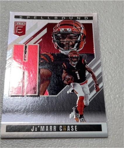 2025 Donruss Elite Spellbound #16 Ja'Marr Chase — front