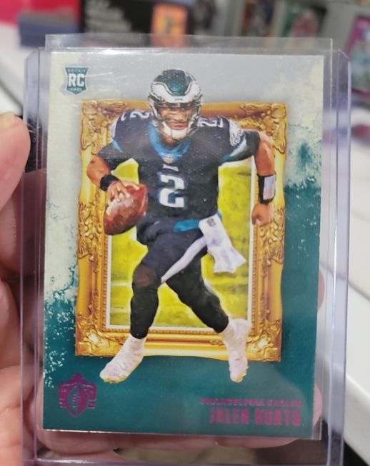 2020 Panini Chronicles Gridiron Kings #GK-5 Jalen Hurts Rookie — front
