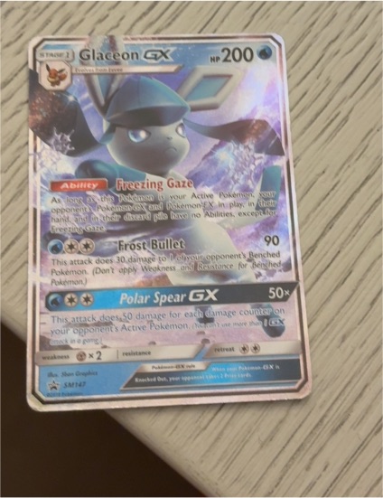 Pokémon SM Black Star Promo #SM147 Glaceon GX — front