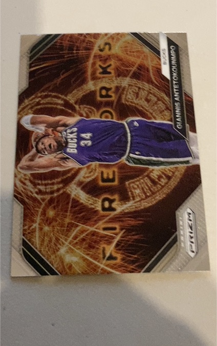 2023 Panini Prizm Fireworks #F-5 Giannis Antetokounmpo — front