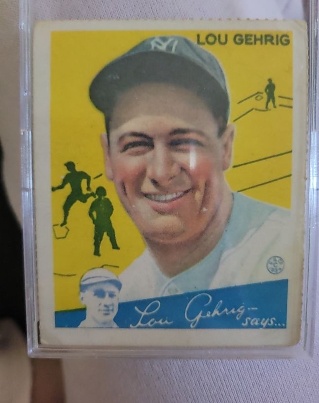 1934 Goudey #37 Lou Gehrig — front