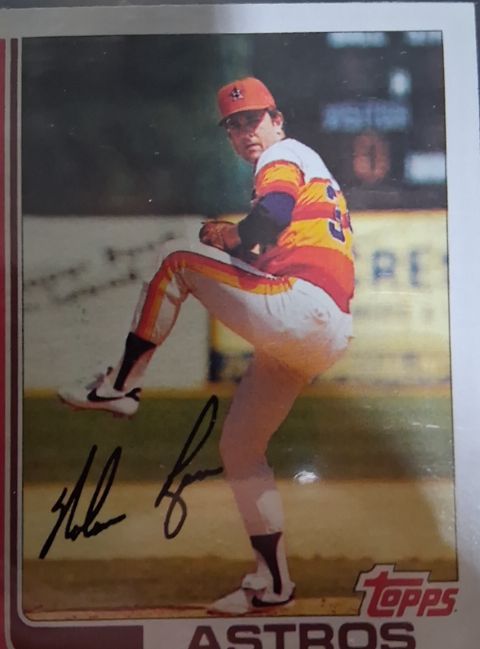2007 Topps #390 Roy Oswalt — front