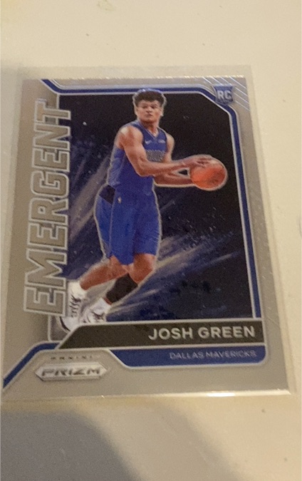 2020-21 Panini Prizm #22 Josh Green Emergent RC — front