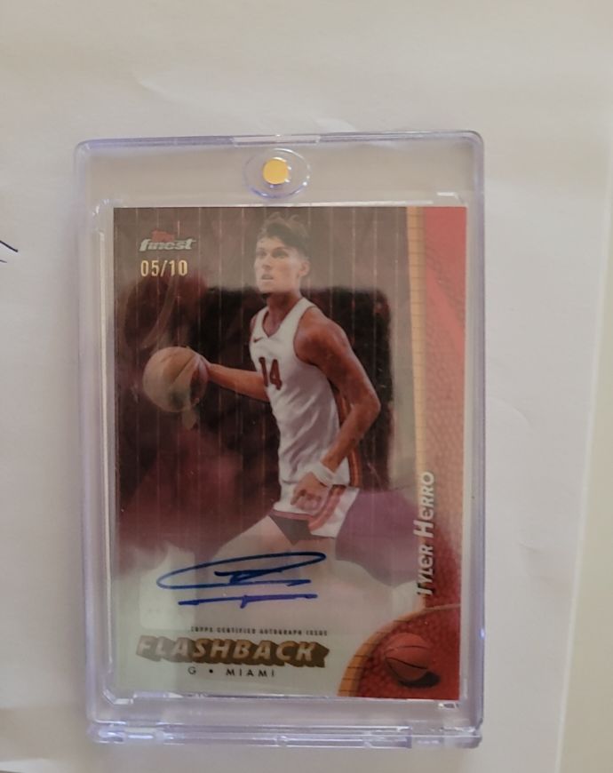 2024-25 Topps Finest Flashback #FBA-TH Tyler Herro — front