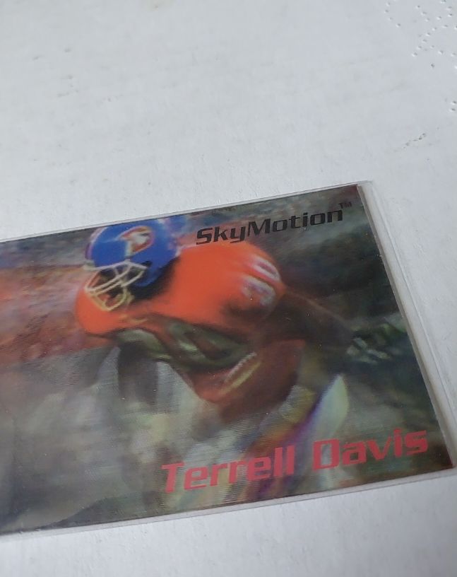 1996 Skybox SkyMotion Terrell Davis — front