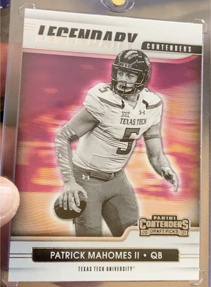 2021 Panini Contenders Draft Picks Legendary Contenders #2 Patrick Mahomes II — front