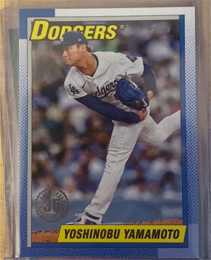 2025 Topps 1990 Topps #T90-84 Yoshinobu Yamamoto — front