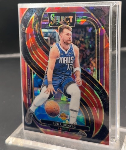 2024-25 Panini Select #141 Luka Doncic Premier Level — front