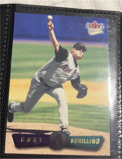 2002 Fleer Ultra #44 Curt Schilling — front