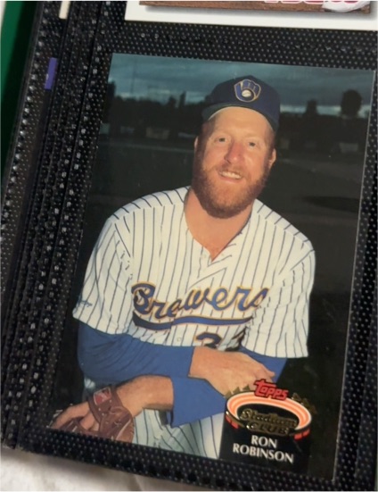 1990 Topps #172 Ron Robinson — front