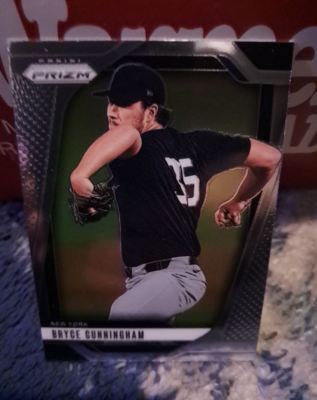 2025 Panini Prizm #32 Bryce Cunningham — front