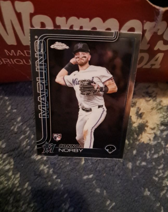 2025 Topps Chrome Connor Norby Miami Marlins — front