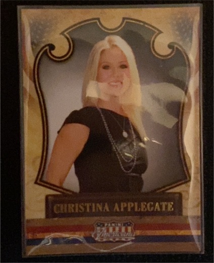 2011 Panini Americana #33 Christina Applegate — front