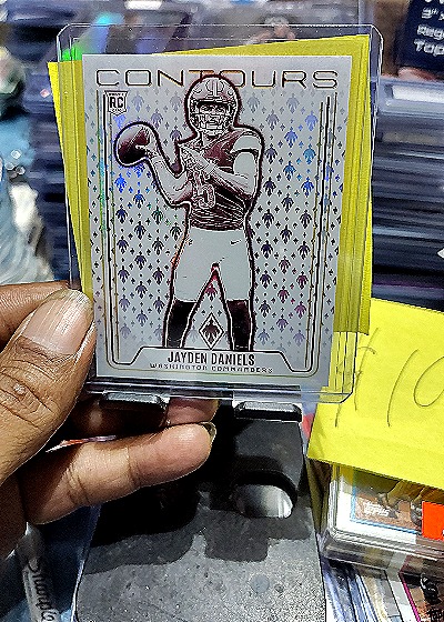 2024 Panini Phoenix Contours #CON-JDS Jayden Daniels — front