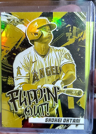2022 Topps Fire #FO-7 Shohei Ohtani Flippin' Out Gold Minted — front