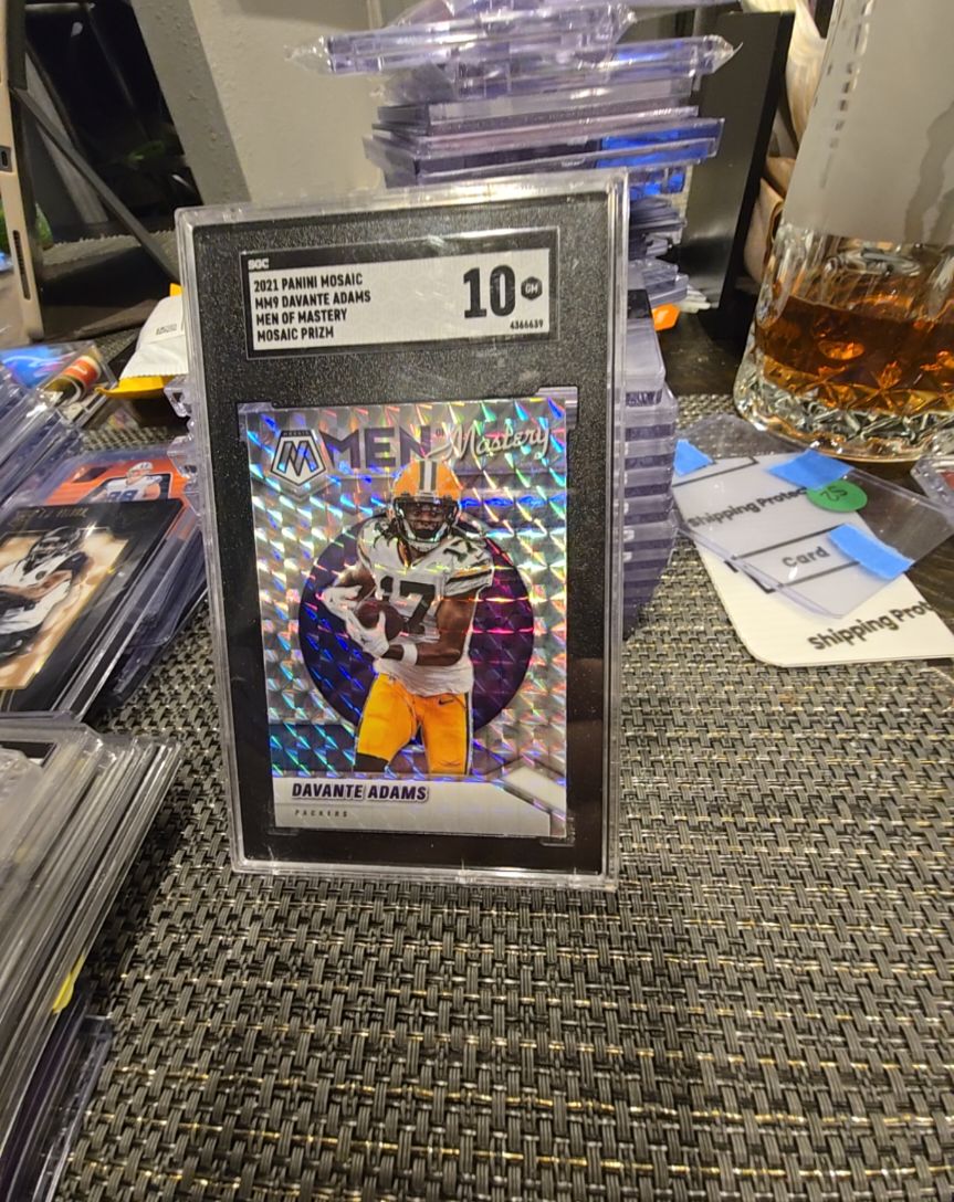 2021 Panini Mosaic MN9 Davante Adams Men of Mastery Mosaic Prizm — front