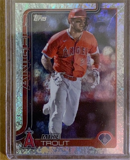 2025 Topps Series 1 #200 Mike Trout — front
