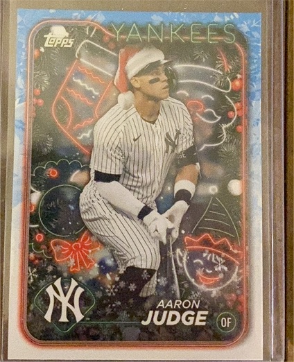 2024 Topps Holiday #H99 Aaron Judge — front