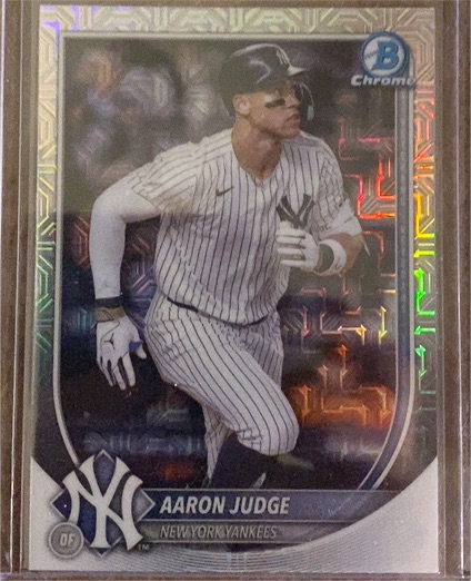 2025 Bowman Chrome Mega Box Mojo Refractor #99 Aaron Judge — front
