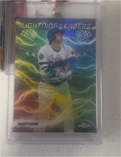 2025 Topps Chrome #LL-1 Shohei Ohtani Lightning Leaders — front