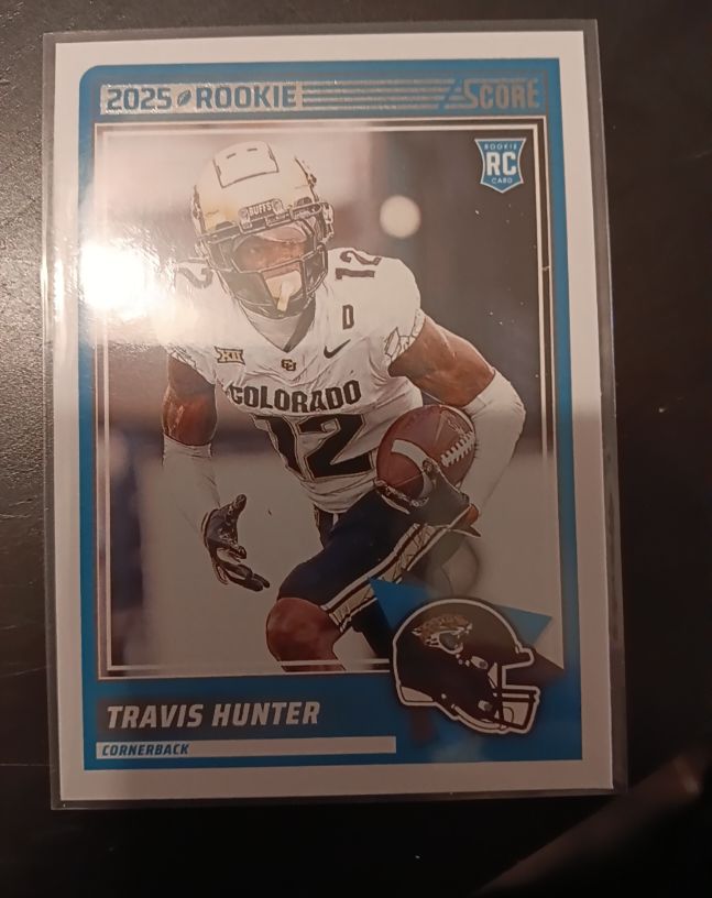 2025 Panini Score #20 Travis Hunter — front