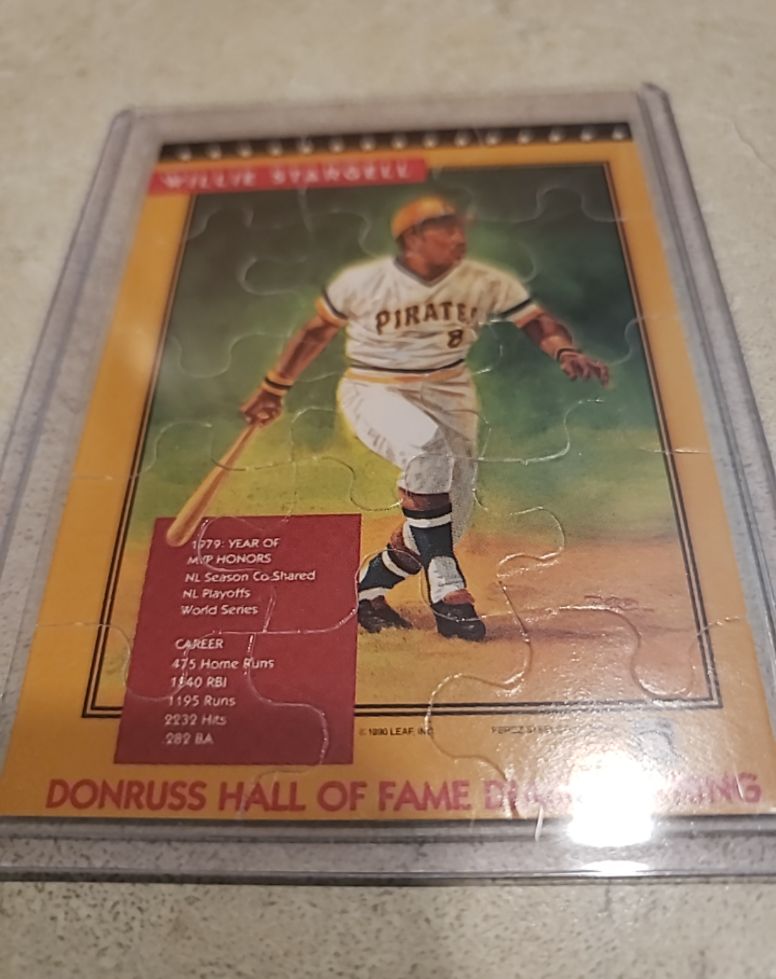1991 Donruss Hall of Fame Diamond Kings #702 Willie Stargell — front