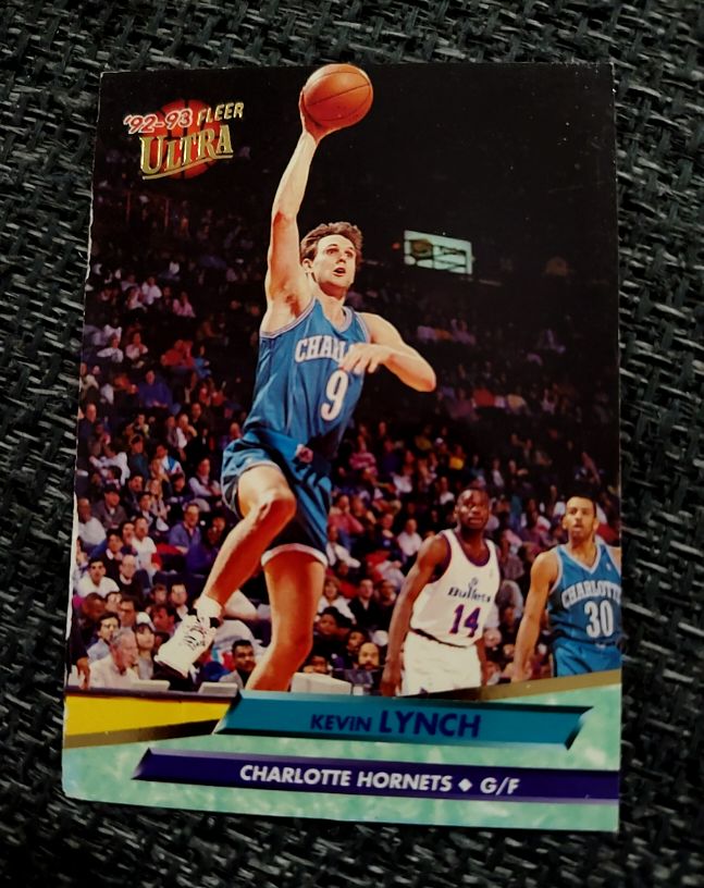 1992-93 Fleer Ultra #233 Kevin Lynch — front