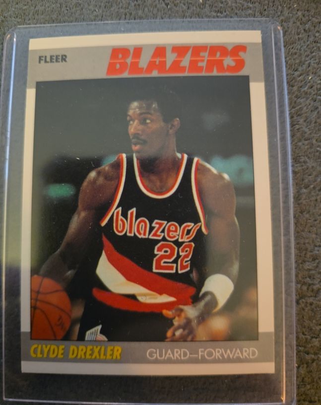 1987-88 Fleer #30 Clyde Drexler — front