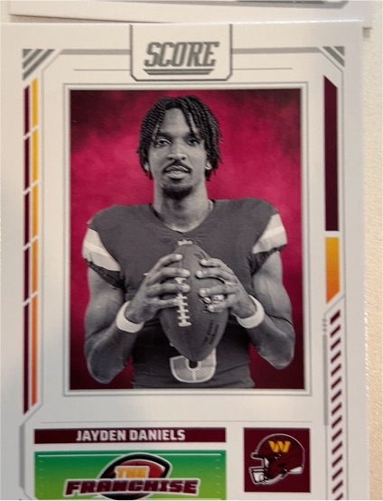 2025 Panini Score The Franchise #32 Jayden Daniels — front
