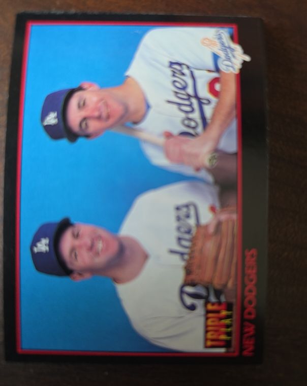 1993 Leaf Triple Play #253 New Dodgers — front