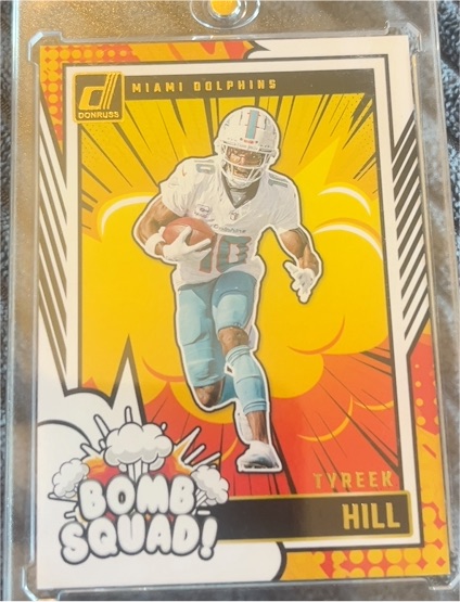 2024 Donruss #16 Tyreek Hill Bomb Squad — front