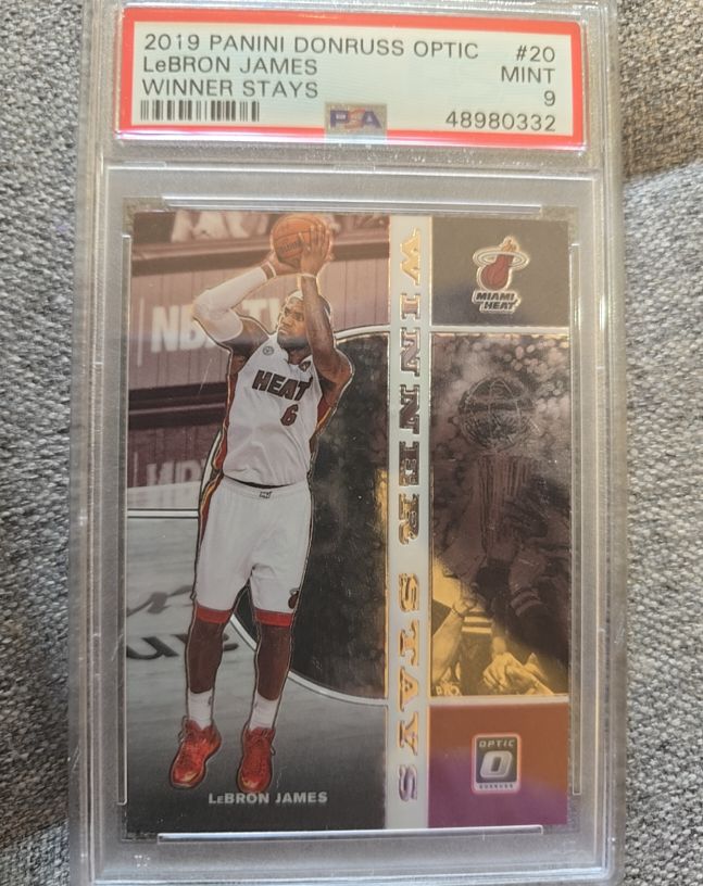 2019 Panini Donruss Optic #20 LeBron James Winner Stays — front