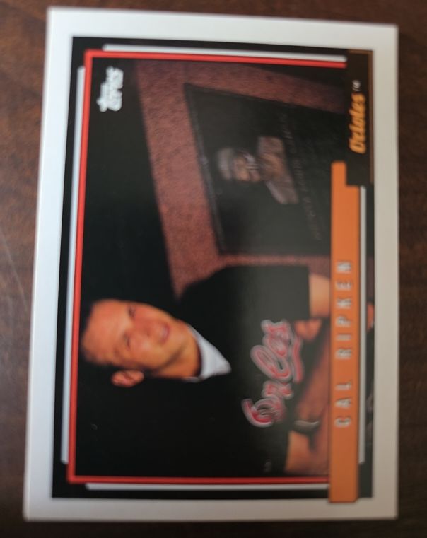 1992 Topps #40 Cal Ripken Jr. — front