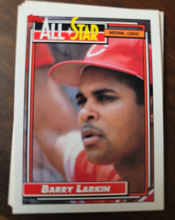 1992 Topps #389 Barry Larkin — front