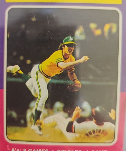 1975 Topps #459 Brooks Robinson 1974 AL Championships — front