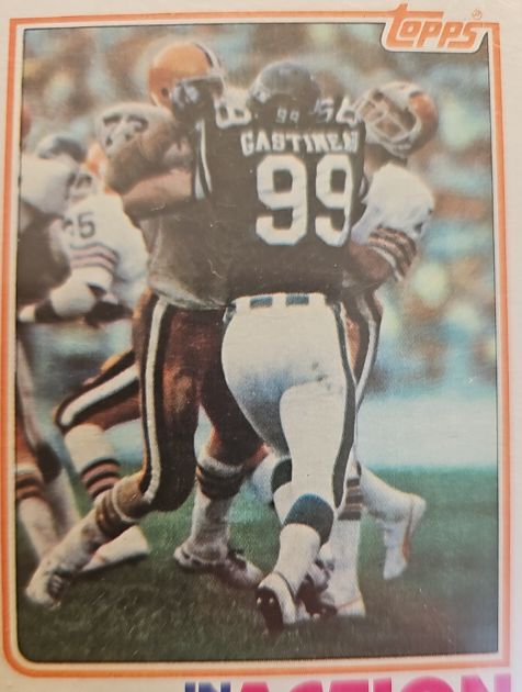 1982 Topps #168 Mark Gastineau — front