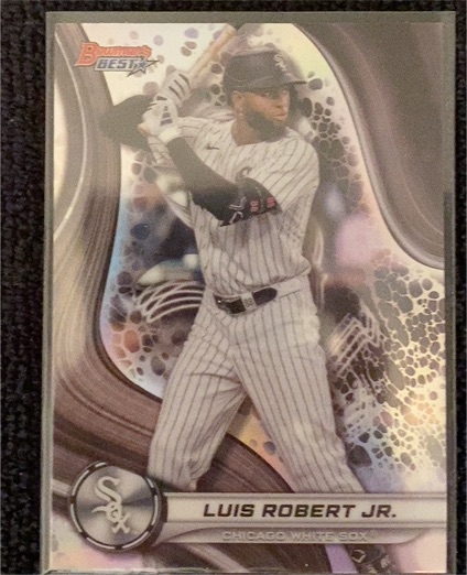 2024 Bowman's Best #18 Luis Robert Jr. — front
