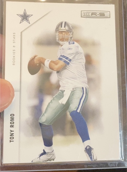2011 Panini Rookies & Stars #42 Tony Romo — front