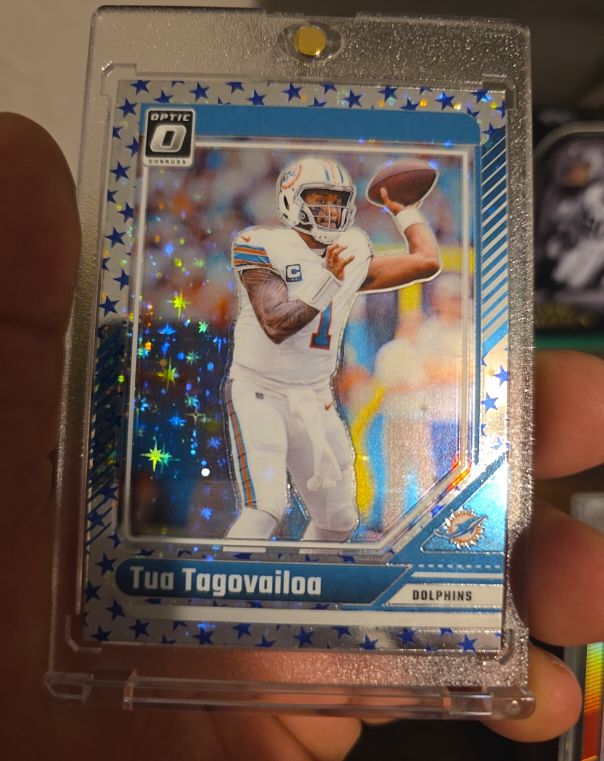 2024 Panini Donruss Optic #120 Tua Tagovailoa — front