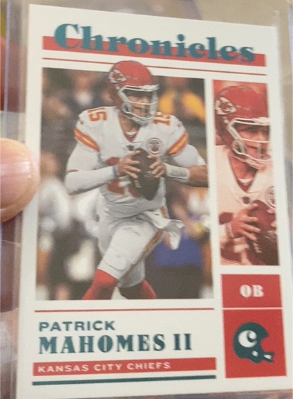 2022 Panini Chronicles #13 Patrick Mahomes II — front